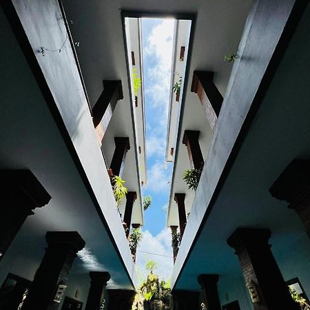 Milky Way Homestay Canggu Eksteriør billede